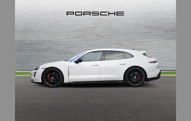 Used Porsche Taycan 439 kW (598 HP) 2023 White Estate
