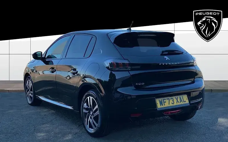 Used Peugeot 208 Allure+ 130 HP (95 kW) 2023 Other Hatchback