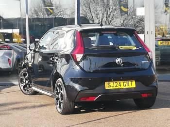 Used MG MG3 Exclusive 106 HP (77 kW) 2024 Black Hatchback