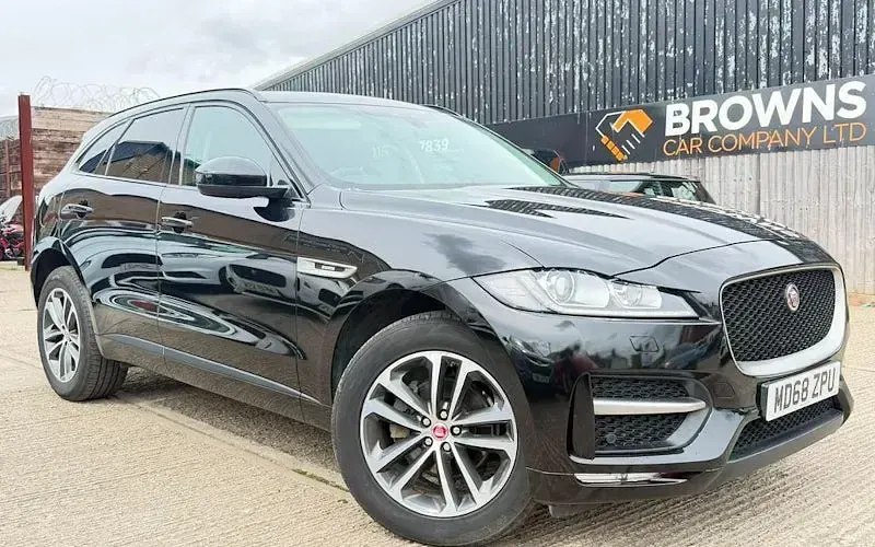 Used Jaguar F-Pace R-Sport 179 HP (131 kW) 2019 SUV