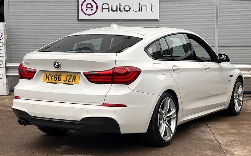 Used BMW 520 M Sport 184 HP (135 kW) 2016 Hatchback