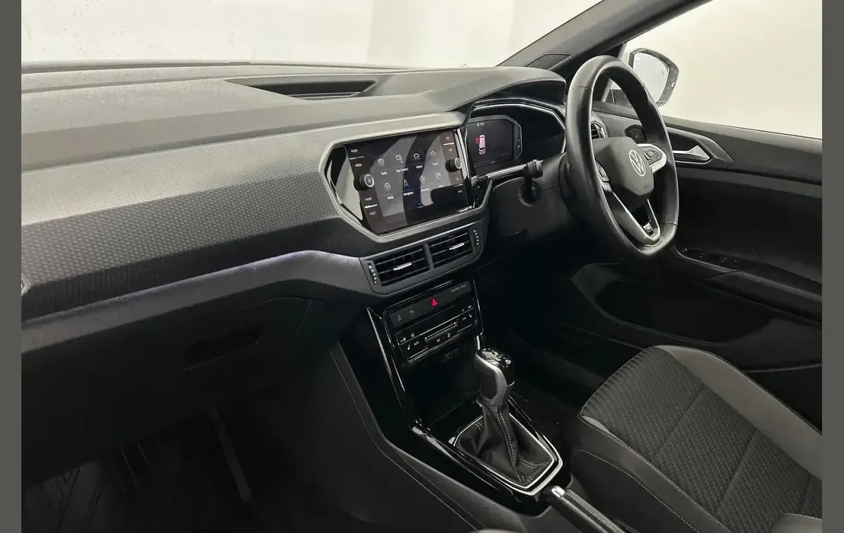 Used VW T-Cross R-line 110 HP (80 kW) 2023 White SUV