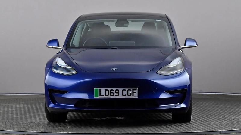 Used Tesla Model 3 Standard Range 180 kW (245 HP) 2019 Blue Sedan