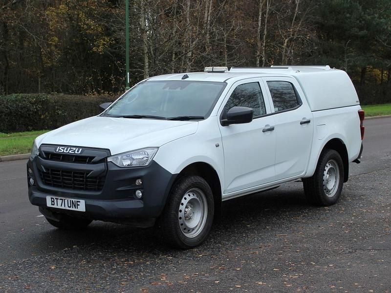 White Used 2021 Isuzu Pick up Pickup | £15,400 (Super price) - Image 1/4