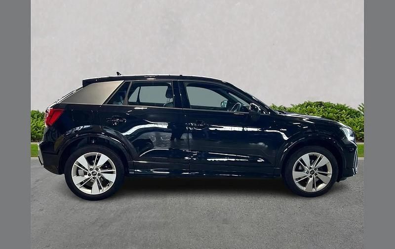 Used Audi Q2 S-Line 110 HP (80 kW) 2023 Black SUV