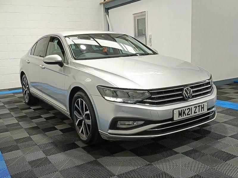 Silver Used 2021 VW Passat SEL Sedan | £11,995 (Fair price) - Image 1/4