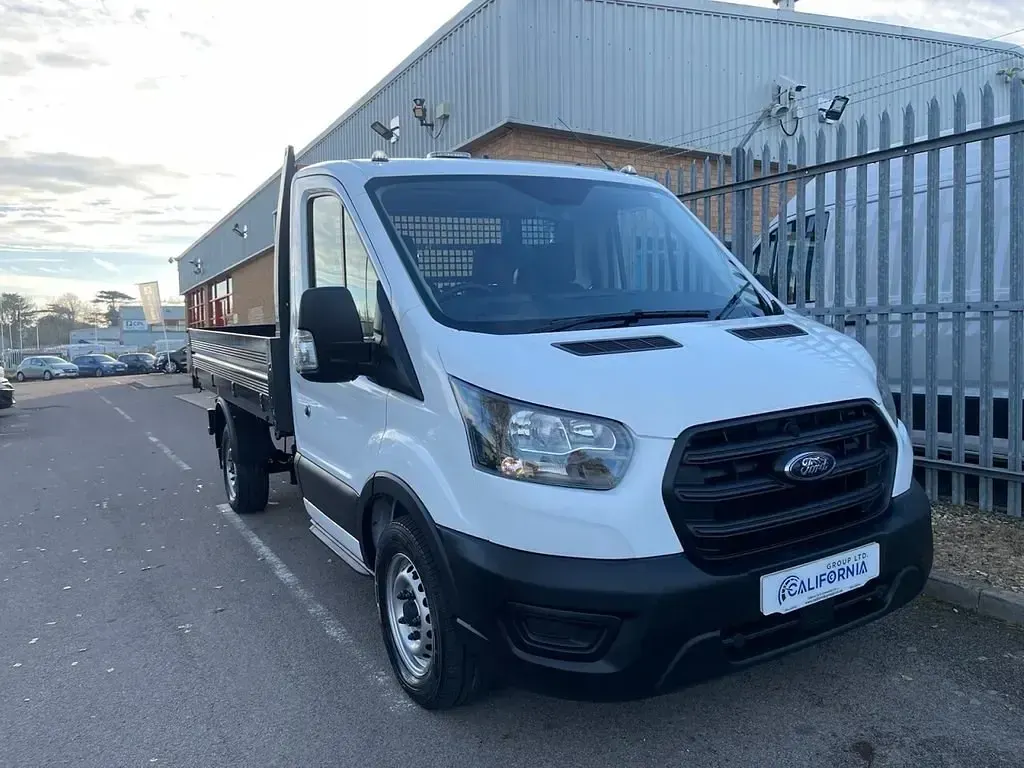 Usado Ford Transit 130 CV (95 kW) 2021 Blanco