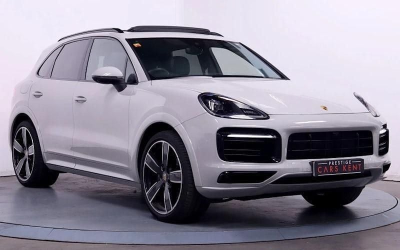 Grey Used 2022 Porsche Cayenne Platinum Edition SUV | £59,550 (Fair price) - Image 1/4