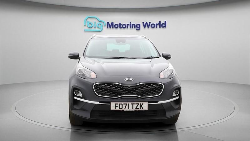 Usado Kia Sportage 134 HP (98 kW) 2022 Cinzento SUV