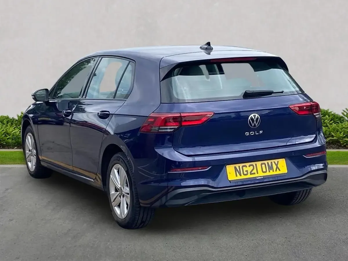 Used VW Golf VII S 150 HP (110 kW) 2021 Blue Hatchback