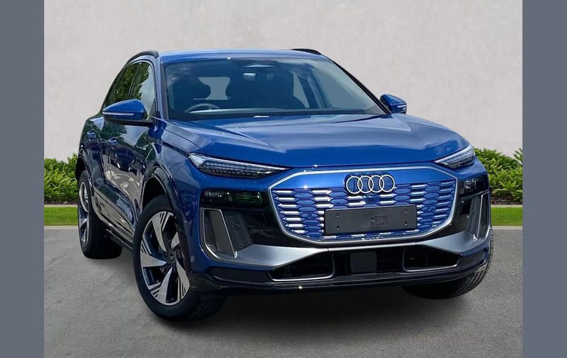 Other New 2024 Audi Q6 e-tron S-Line SUV | £68,699 (Fair price) - Image 1/4