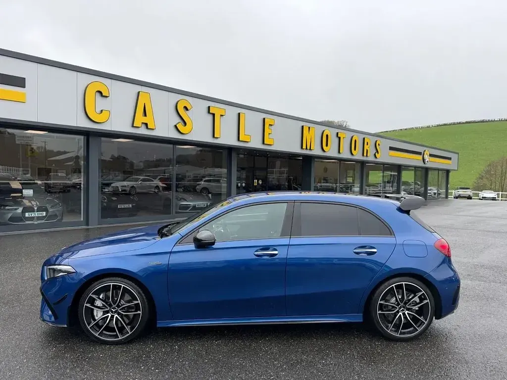 Used Mercedes A35 AMG AMG 306 HP (225 kW) 2024 Blue Hatchback
