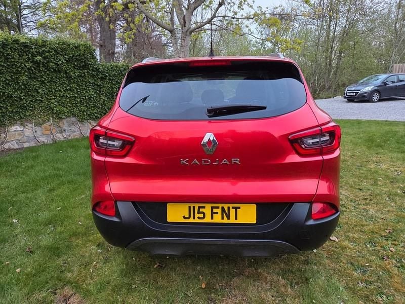 Gebraucht Renault Kadjar Signature 130 PS (95 kW) 2016 Rot SUV