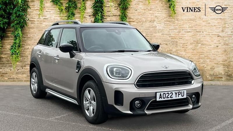 Grey Used 2022 Mini Cooper Countryman Classic SUV | £24,790 (Fair price) - Image 1/4