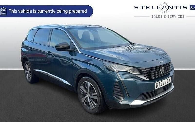 Used 2024 Peugeot 5008 Allure SUV | £18,640 (Good price) - Image 1/1