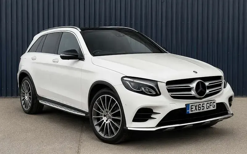 Used Mercedes GLC220 AMG Line Premium 170 HP (125 kW) 2018 Estate