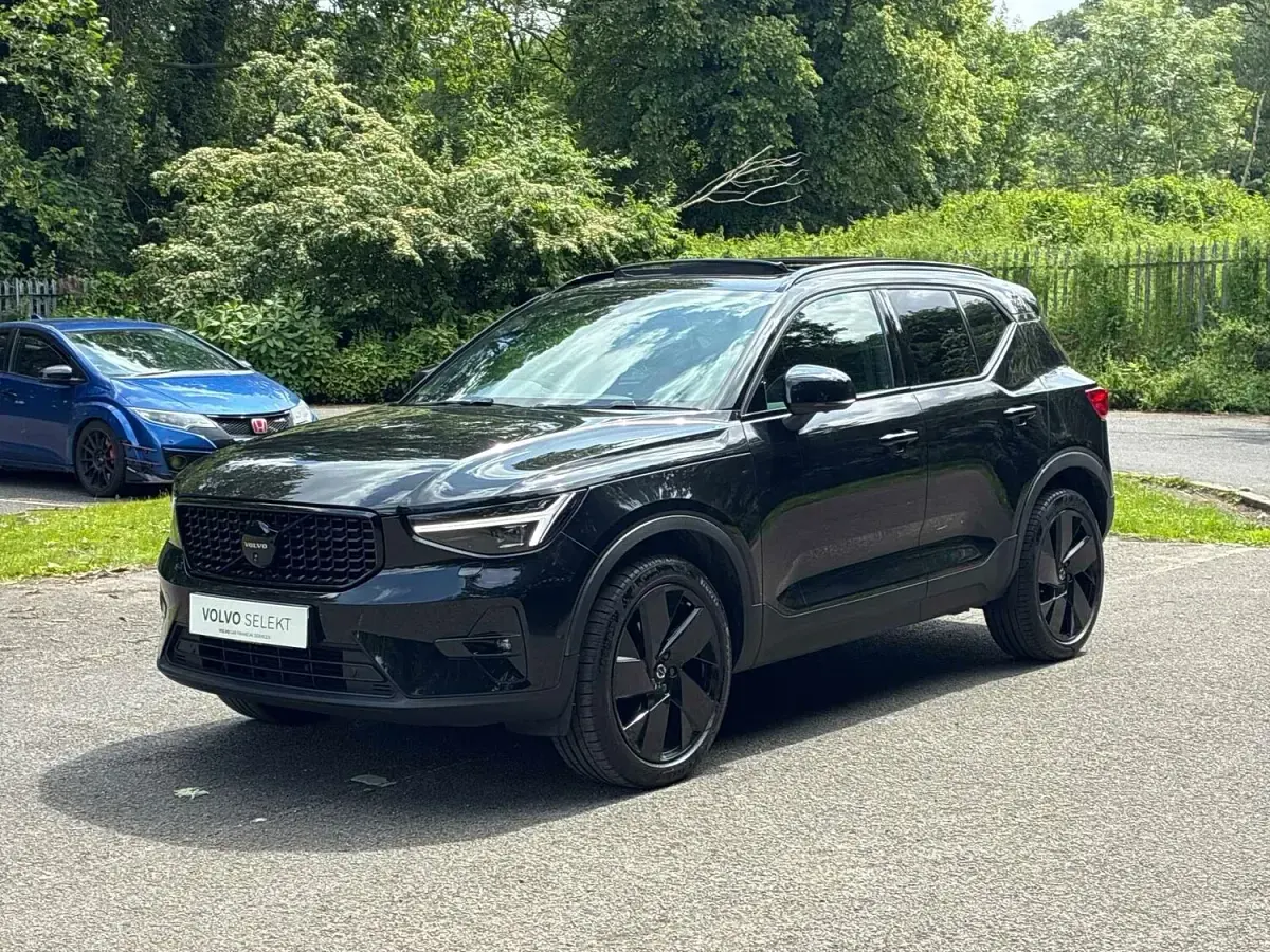 Used Volvo XC40 Ultra 2025 Black SUV