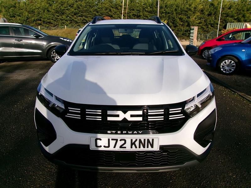 Used Dacia Sandero Essentiel 2023 White Hatchback