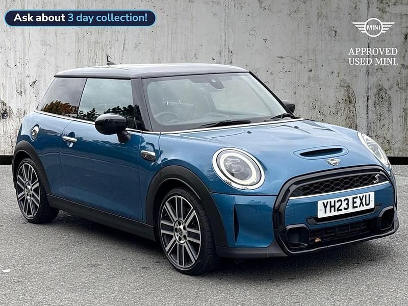 Blue Used 2023 Mini Cooper S Exclusive Hatchback | £20,999 (Fair price) - Image 1/4