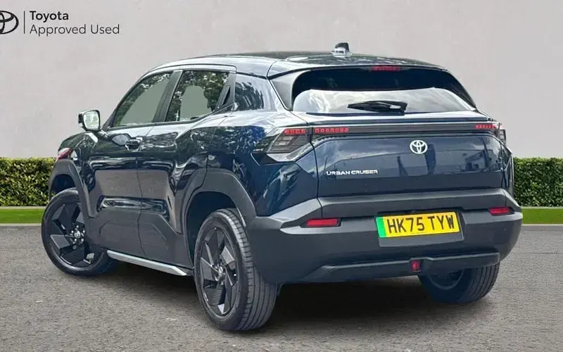 Used Toyota Urban Cruiser Design 127 kW (174 HP) 2026 SUV