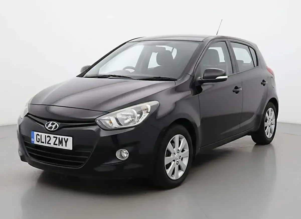 Used Hyundai i20 Style 101 HP (74 kW) 2012 Black Hatchback