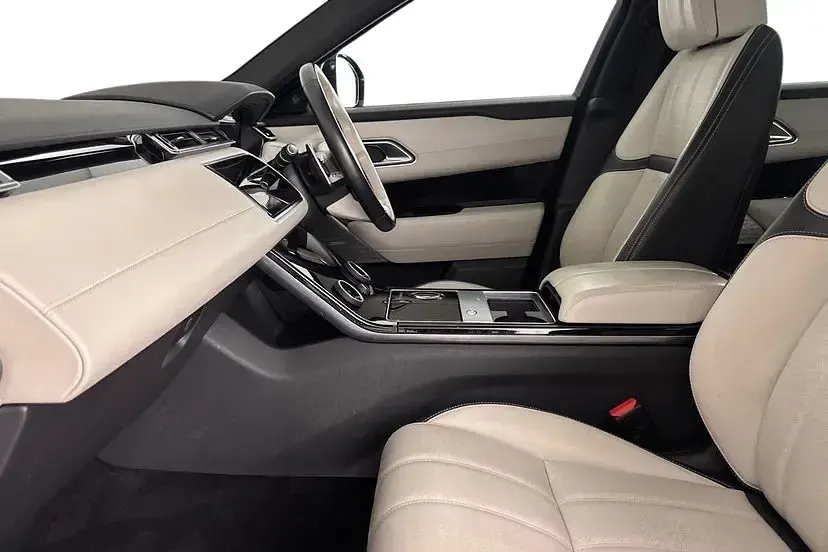 Used Land Rover Range Rover Velar HSE Dynamic 300 HP (220 kW) 2018 Byron blue SUV