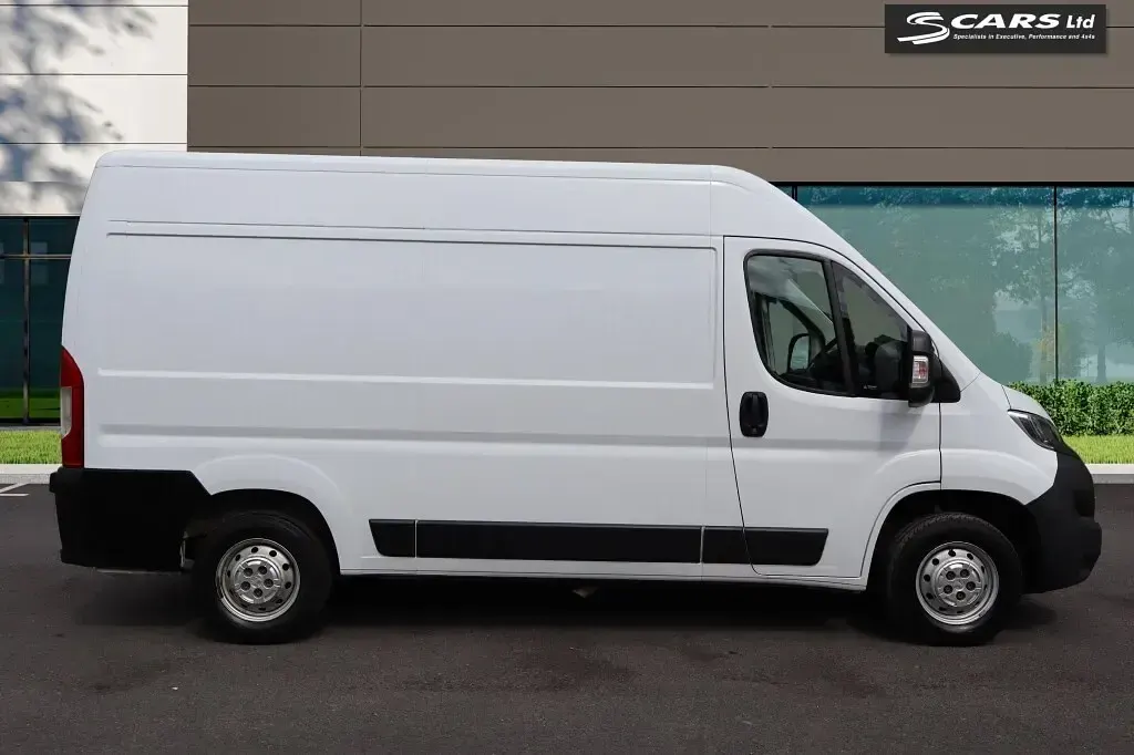 Used Vauxhall Movano S 2022 White