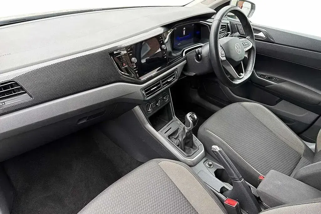 Used VW Polo Life 95 HP (69 kW) 2022 Grey Hatchback