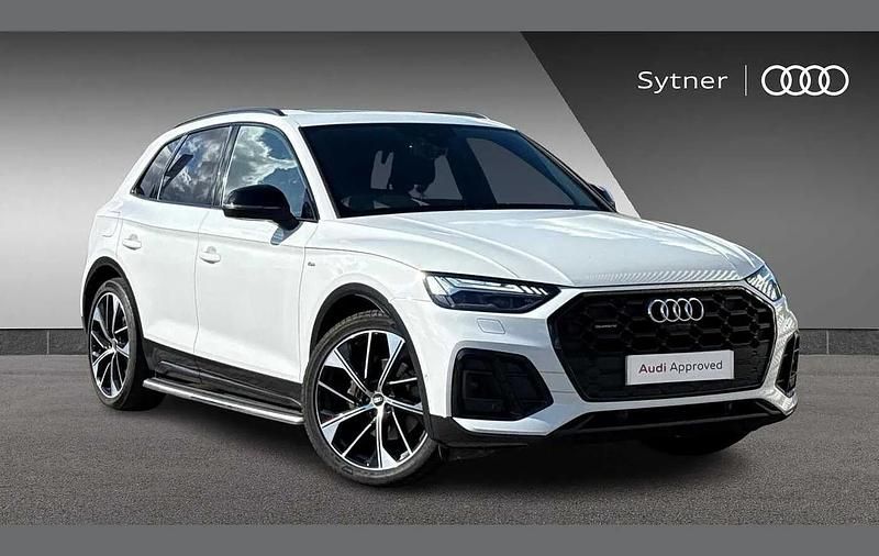 White Used 2021 Audi Q5 Advanced SUV | £38,750 (A bit pricey) - Image 1/4