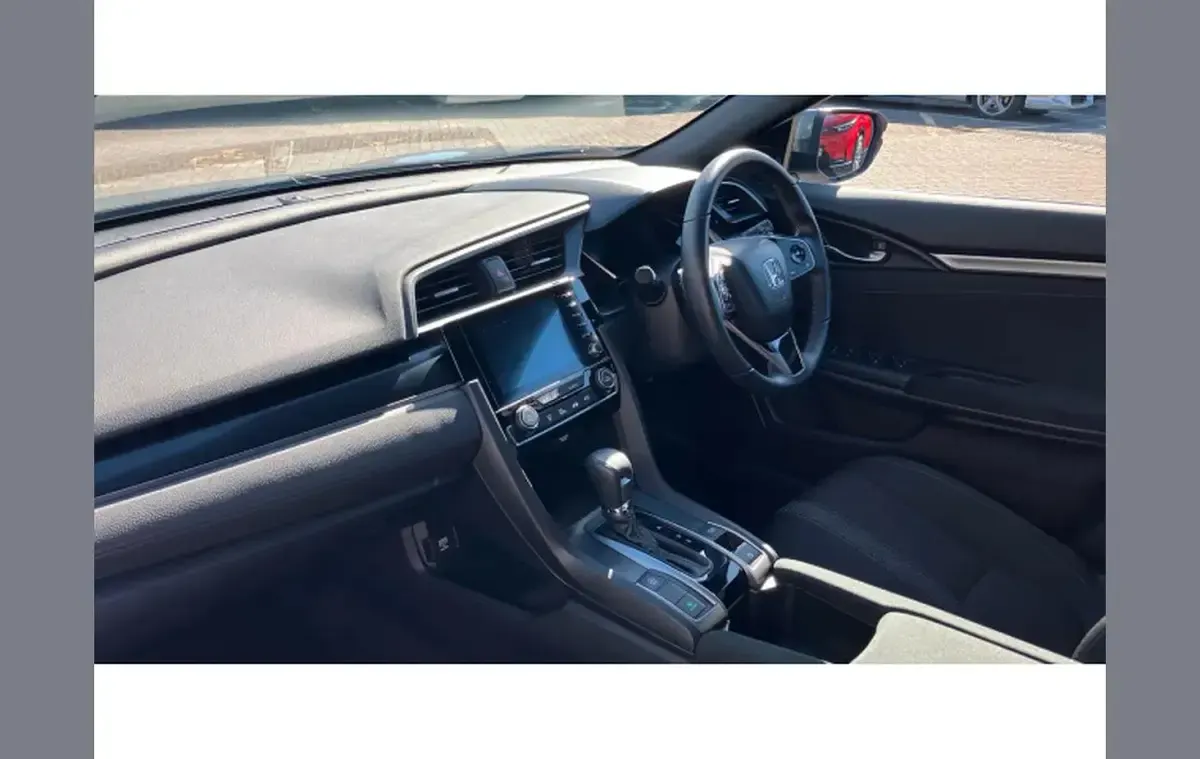 Used Honda Civic SR 126 HP (92 kW) 2020 Grey Hatchback