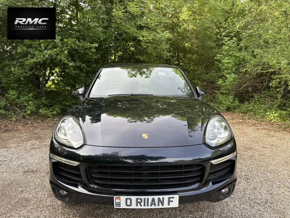 Used Porsche Cayenne 385 HP (283 kW) 2016 Blue SUV