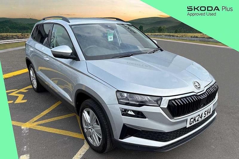 Brilliant silver metallic Used 2024 Skoda Karoq SE L SUV | £22,450 (Fair price) - Image 1/4