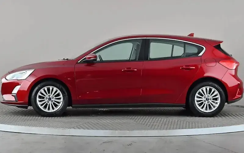 Used Ford Focus Titanium 125 HP (91 kW) 2020 Hatchback
