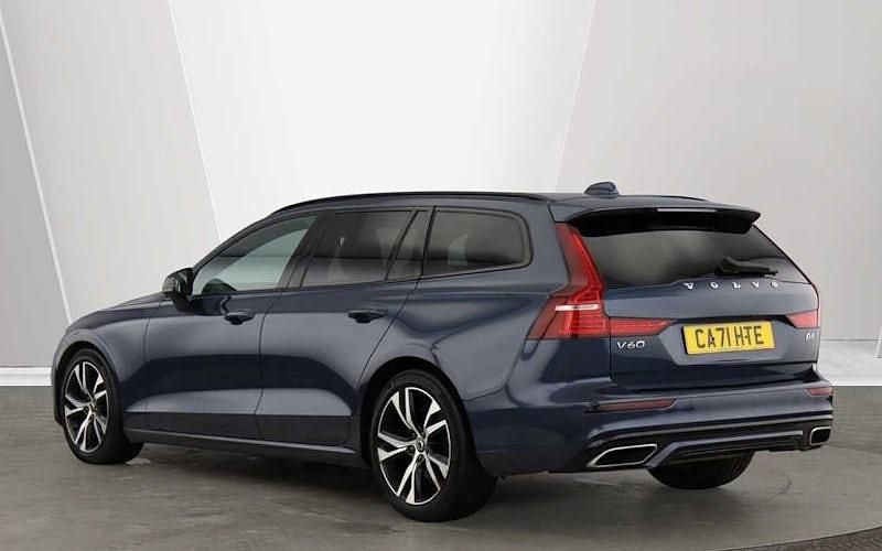 Usado Volvo V60 R-Design 197 HP (144 kW) 2021 Carrinha