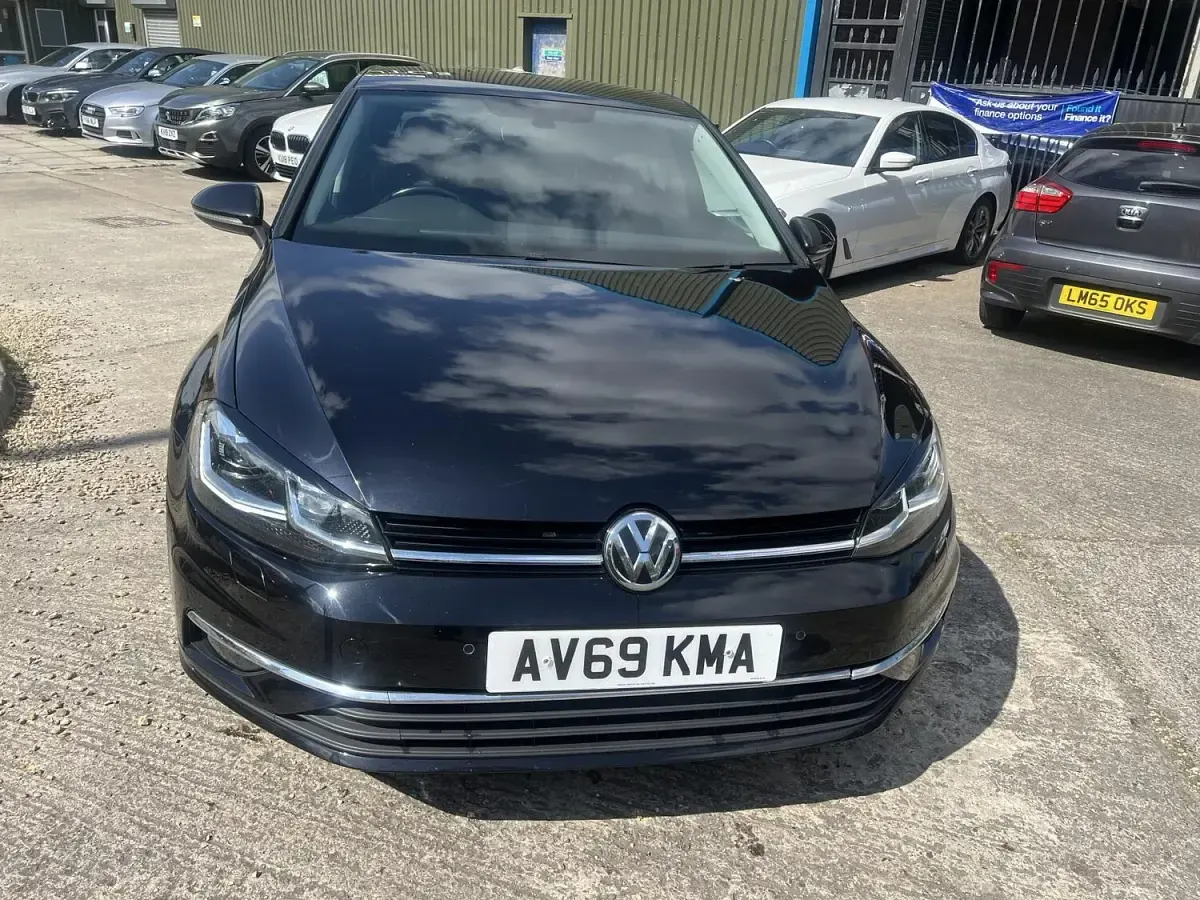 Used VW Golf VII Edition 150 HP (110 kW) 2019 Black Hatchback