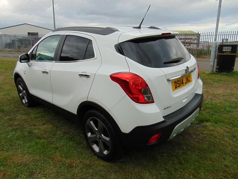 Used Vauxhall Mokka 2014 White SUV
