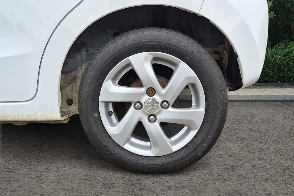 Used Suzuki Celerio SZ3 68 HP (50 kW) 2019 White Hatchback