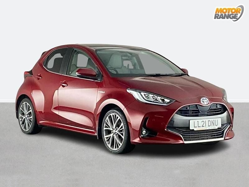 Red Used 2021 Toyota Yaris Hybrid Hatchback | £16,695 (Fair price) - Image 1/4