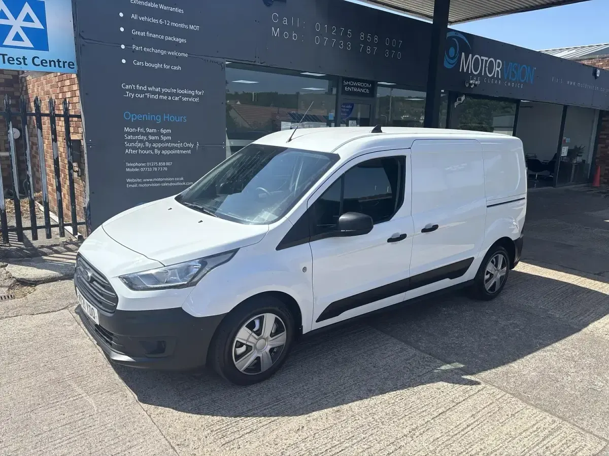 Used Ford Transit S 100 HP (73 kW) 2021 White Van