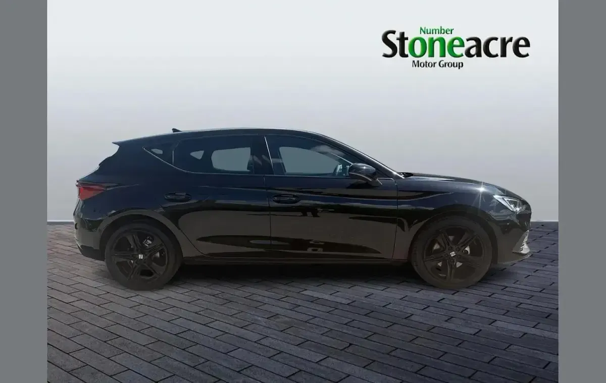 New Seat Leon Black Edition 272 HP (200 kW) 2026 Black Hatchback