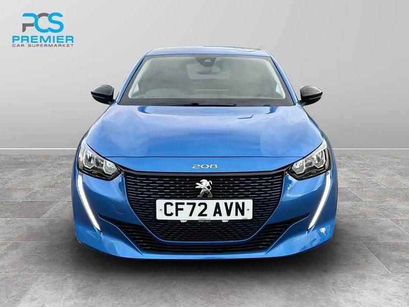 Used Peugeot e-208 Allure+ 100 kW (136 HP) 2022 Blue Hatchback