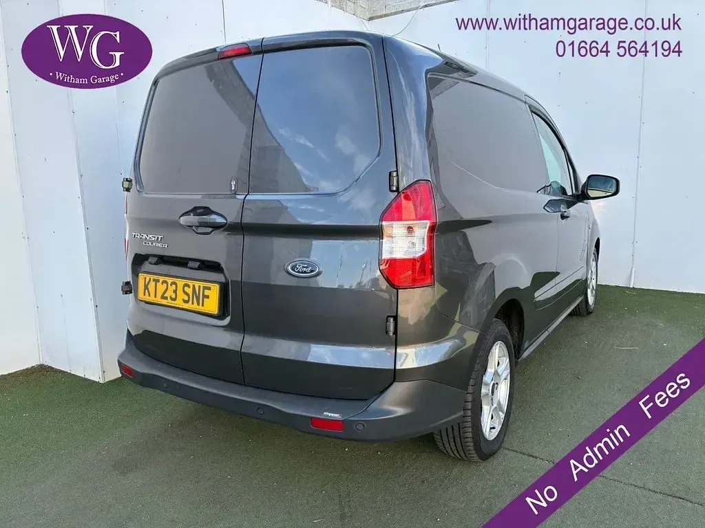 Used Ford Transit Courier Limited 100 HP (73 kW) 2023 Grey Van