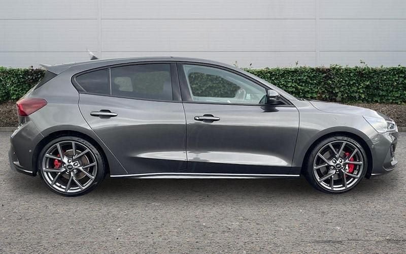 Used Ford Focus ST 280 HP (205 kW) 2024 Hatchback