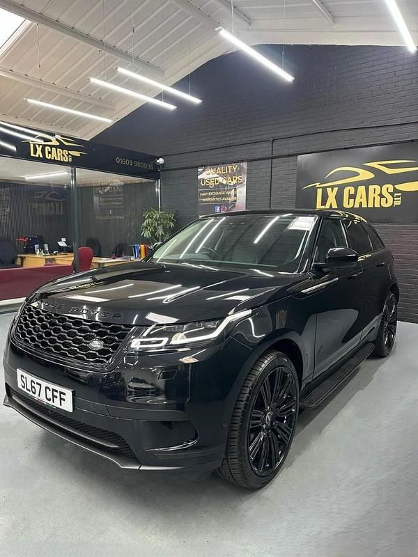 Used Land Rover Range Rover Velar SE 240 HP (176 kW) 2017 Black SUV