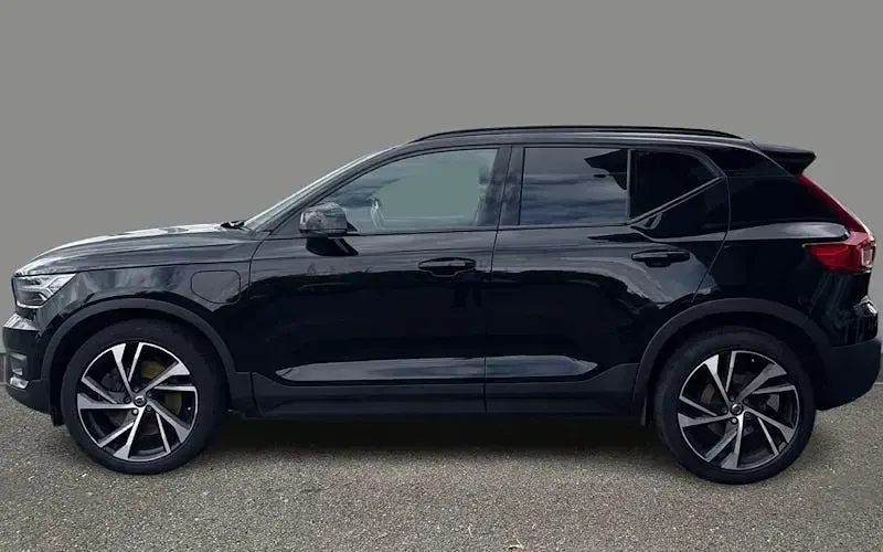 Used Volvo XC40 R-Design Pro 262 HP (192 kW) 2021 SUV