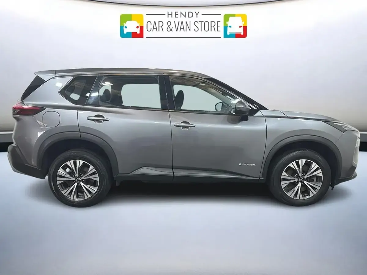 Used Nissan X-Trail Acenta Premium 213 HP (156 kW) 2024 Grey SUV