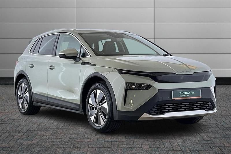 Timiano green Used 2025 Skoda Elroq SUV | £30,490 (Good price) - Image 1/3