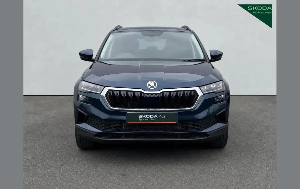 Used Skoda Karoq SE Drive 147 HP (108 kW) 2023 Lava blue metallic SUV