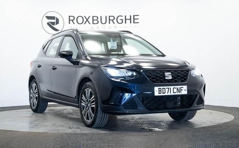 Blue Used 2022 Seat Arona SE Technology SUV | £11,440 (Good price) - Image 1/4