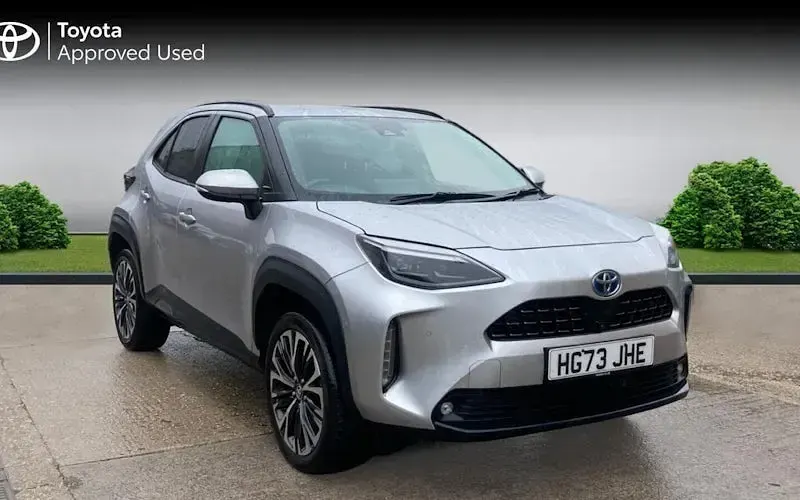 Used Toyota Yaris Hybrid 116 HP (85 kW) 2025 Estate